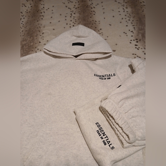 Essentials Men's Off-White Hoodie and Joggers Set